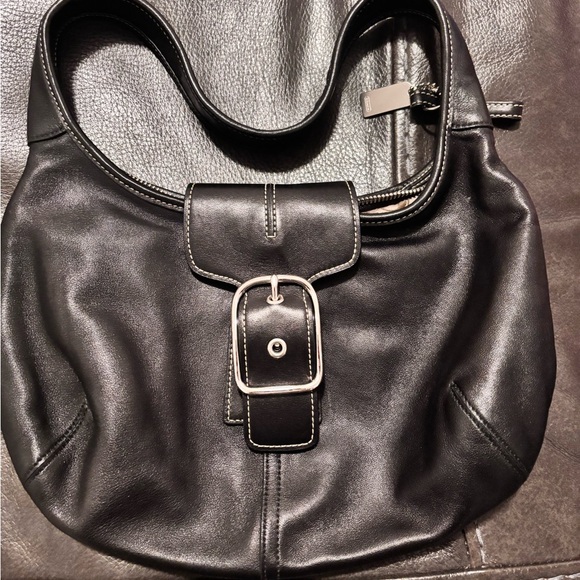Coach Handbags - Vintage Black Coach leather bag in great condition
